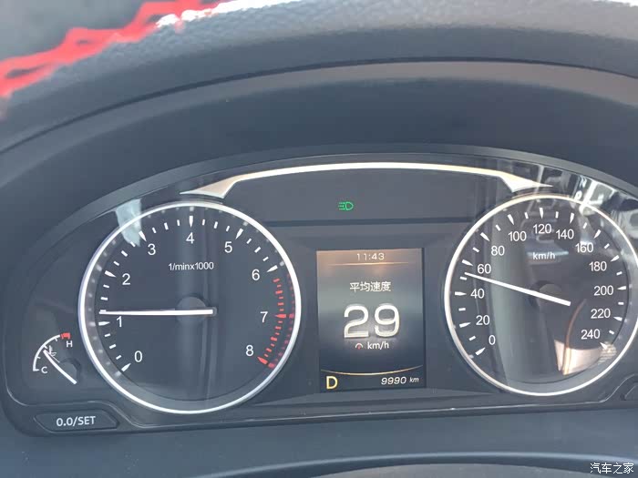 博瑞18t一万公里表显油耗实拍77l100km均速29kmh