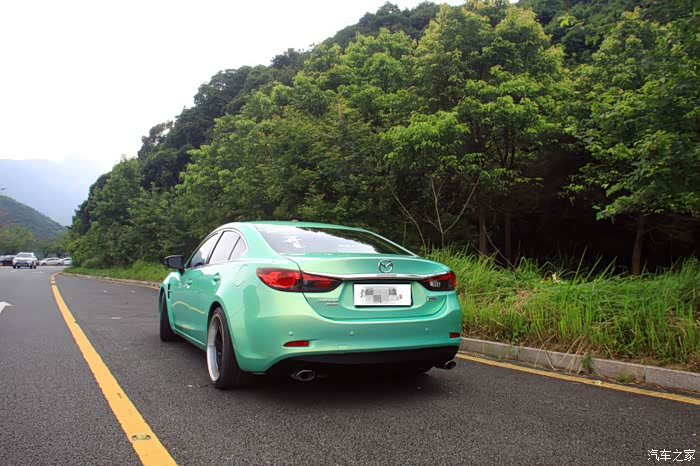 年轻就要有激情-马自达阿特兹改装 全车改色薄荷绿