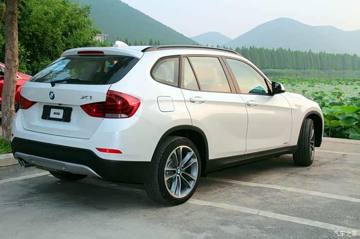 bmw精髓犹存bmwx118i晋级领先版提车作业附媳妇当车模预告