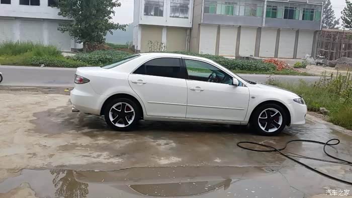 【图】求白色马6实拍图_马自达6论坛_汽车之家论坛