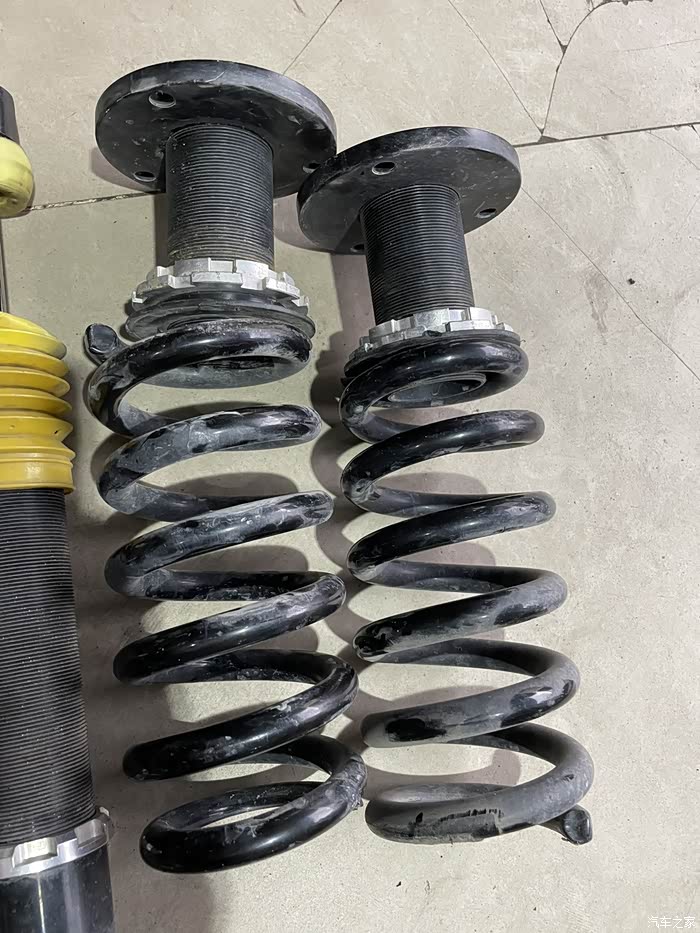 2020款奔驰e级绞牙减震器