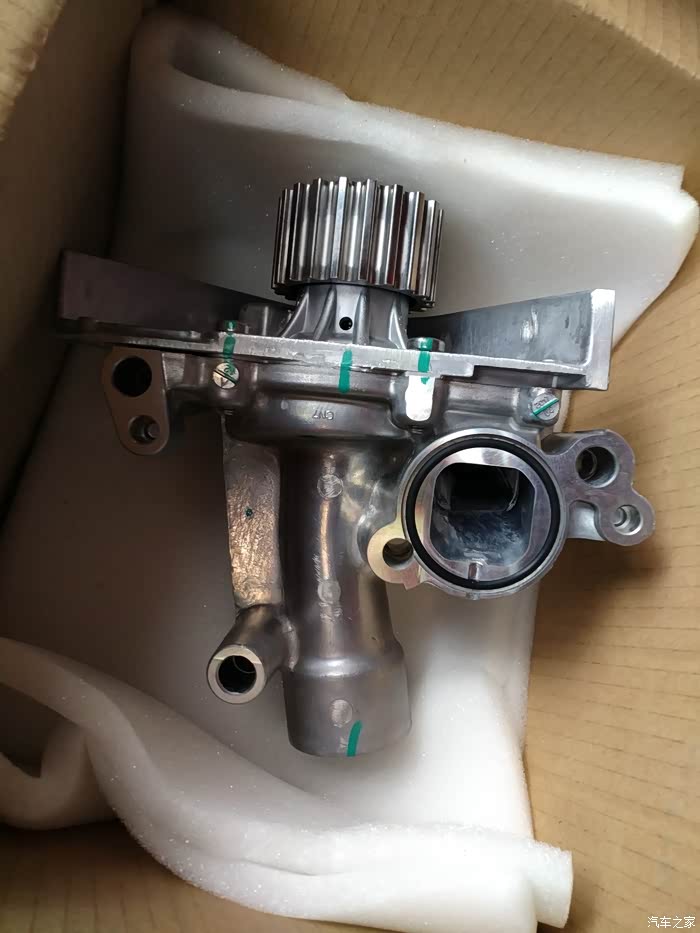 【老吴修车】508更换正时水泵大作业