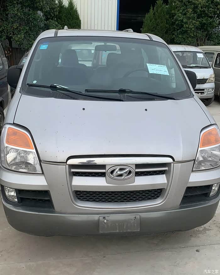 小弟入手一台06现代瑞风想改四驱特来请教一下