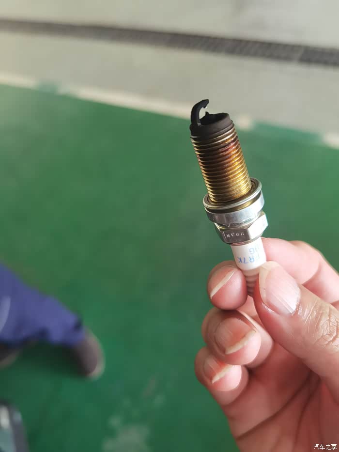 汉兰达换4个高压喷油嘴13000