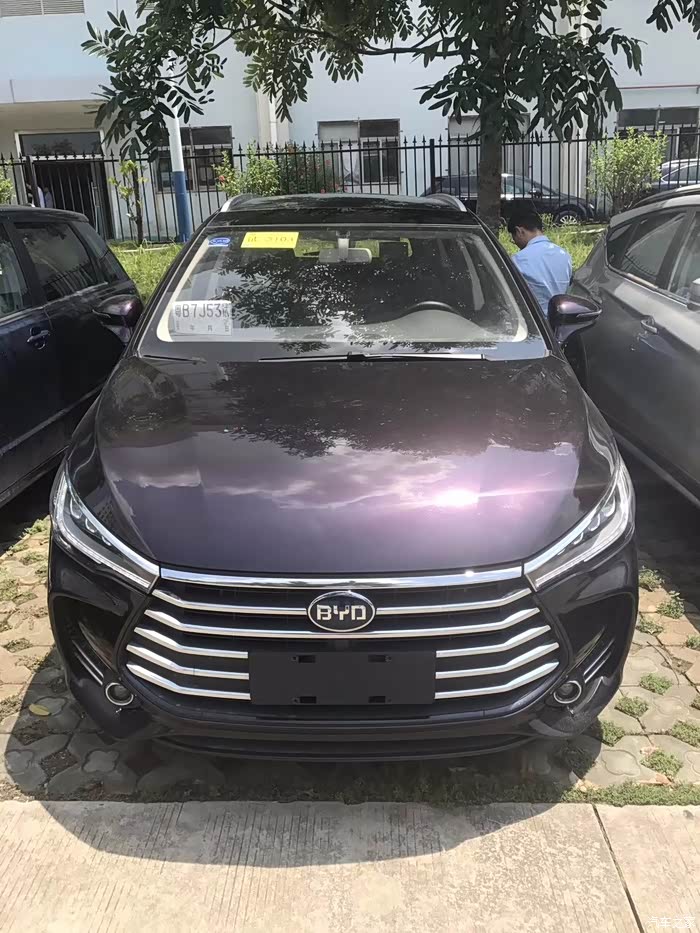 有哪位大神知道宋max其他颜色什么时候量产啊?