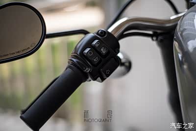 郑州哈雷1200CX Roadster首提作业+媳妇当车