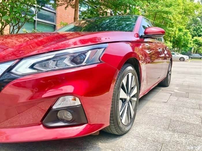 我的红色天籁时尚动感十足