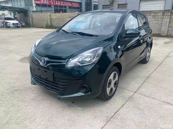 我的车子也到柳州了,国民绿色,下星期安排板车拉回防城