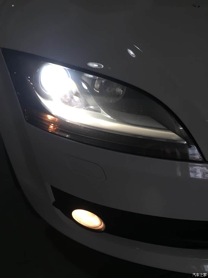 车灯问题 正在现场看 求解答_奥迪tt论坛_汽车之家论坛