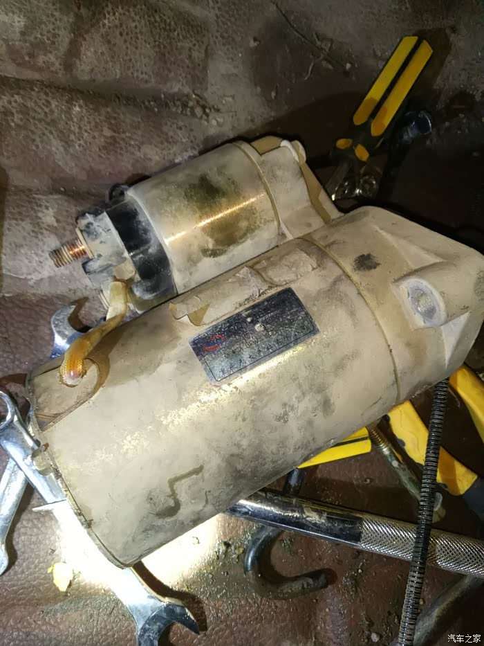 奔奔mini起动机修理