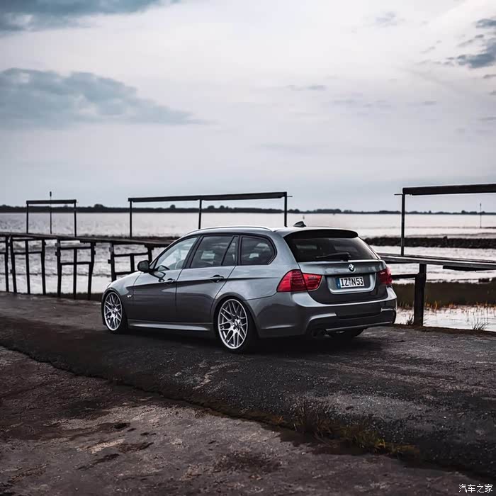 宝马e91 touring 3系旅行版