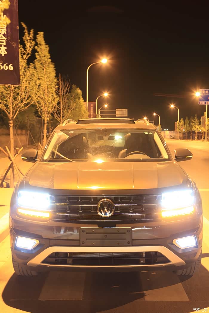 第一批车天鹅绒棕,2t高功顶配,首保,补胎,车顶箱_途昂论坛_汽车之家