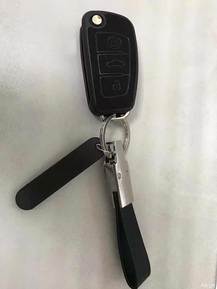 2021款奥迪q314t时尚动感提车作业