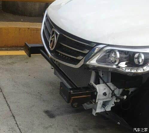 就宝骏560论坛里关于防撞梁的照片本人有话要说