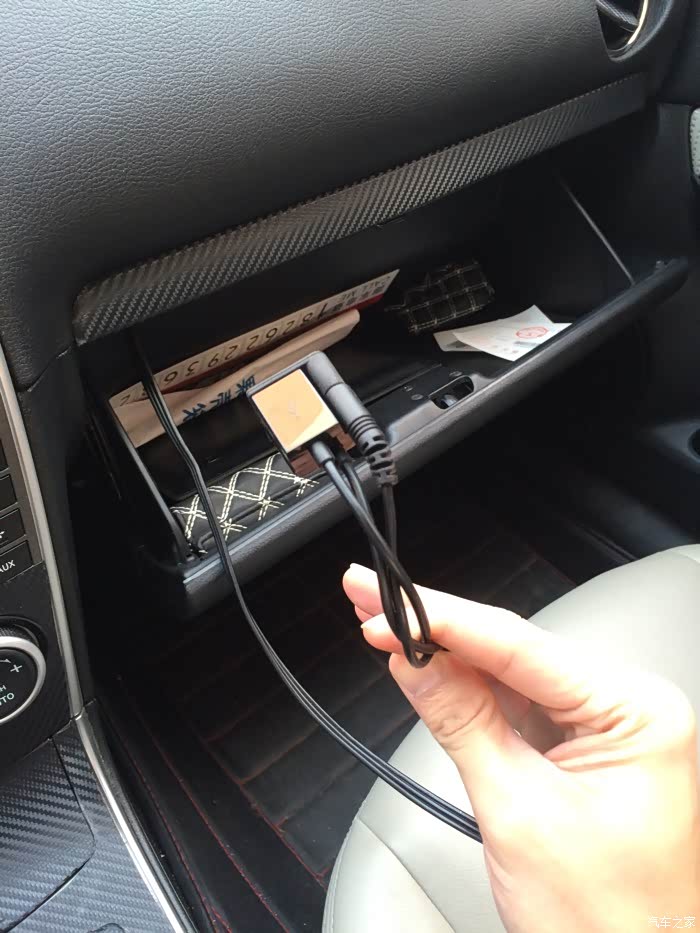 马自达6 2013款自动时尚怎么加装usb线?