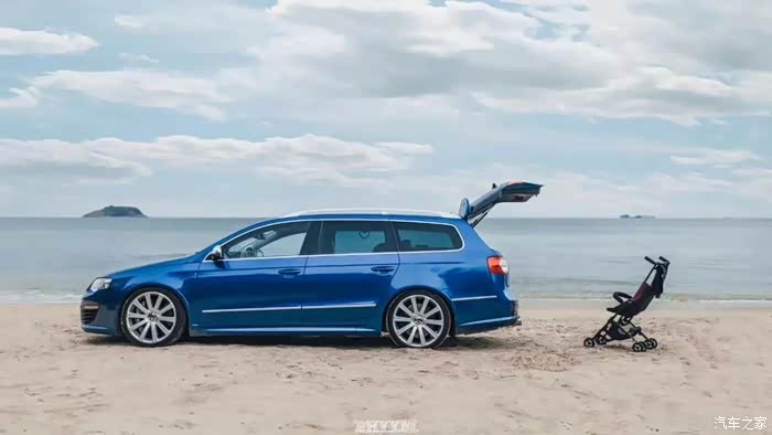 当年的战斗好爸爸车,到现在我觉得也不落伍,好看~~~太经典了