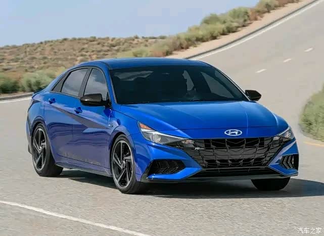 蓝色丰田伊兰特