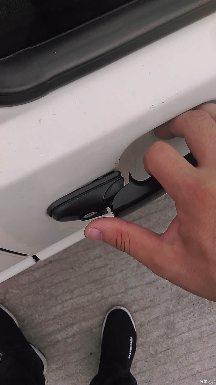 老捷达门把手求拆卸教程