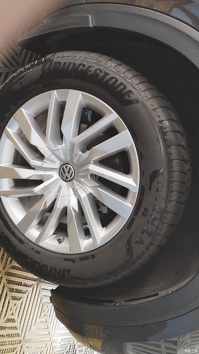 途锐19轮毂轮胎有需要的吗
