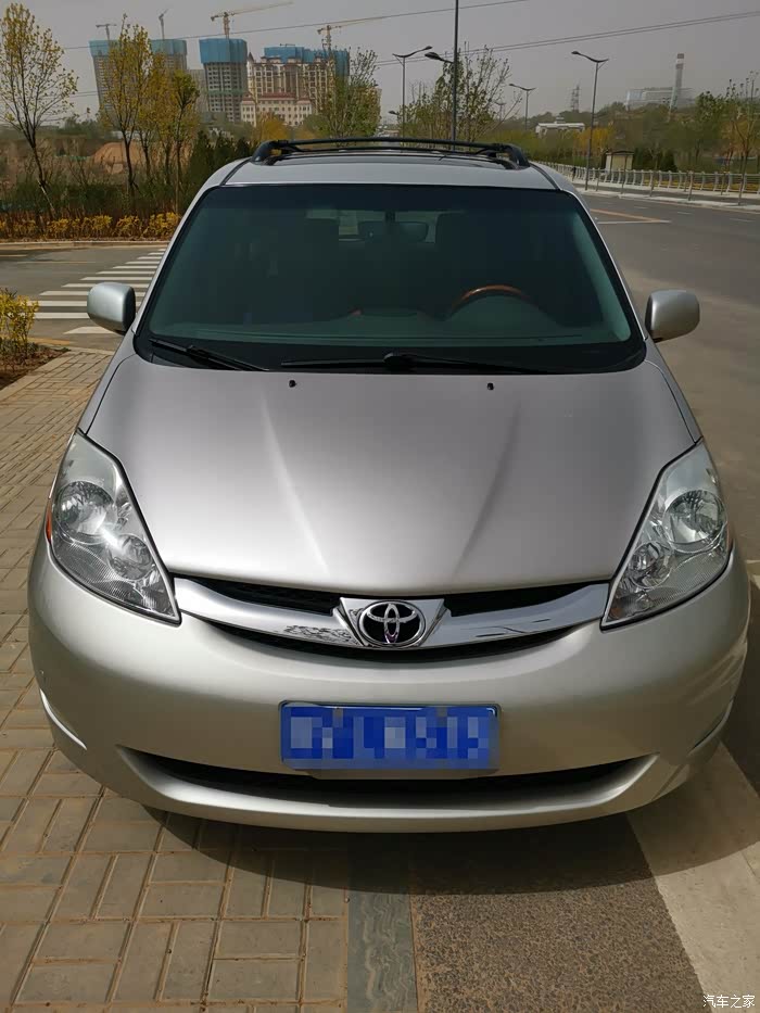 09年丰田塞纳ltd顶配