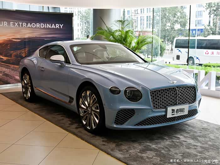 2021款 宾利 欧陆 gt 4.0t v8 mulliner