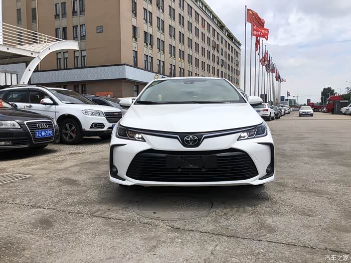 2020卡罗拉1.2t精英版