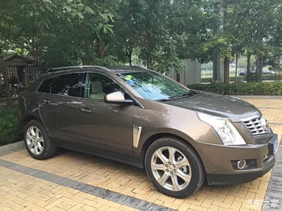 凯迪拉克srx领先摩卡灰提车作业