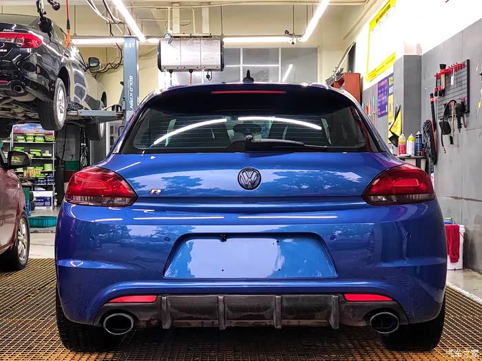 精品蓝针尚酷r个人爱车