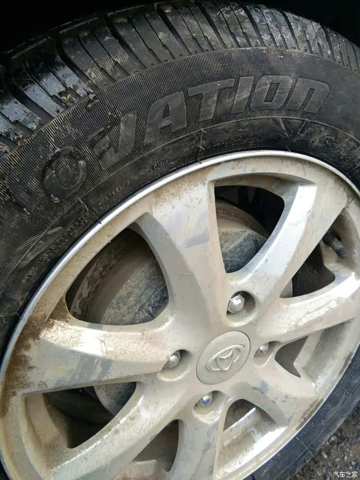 今天换了一个欧威森的轮胎大家谁用过好用吗