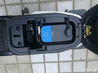 手机发一贴,老婆的小三,小牛u1论坛首提.