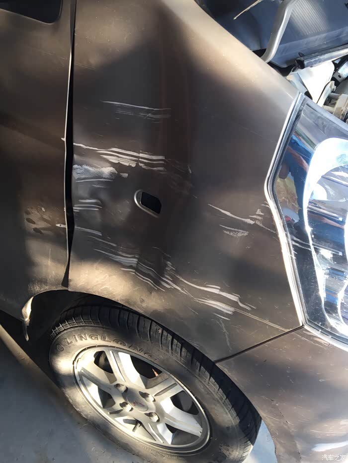 【图】荣光s被刮蹭了_五菱荣光论坛_汽车之家论坛