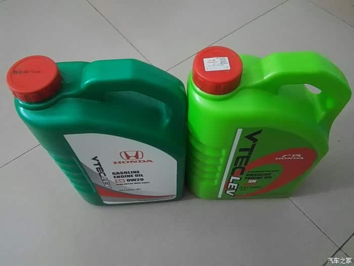 【图】怎么本田绿桶机油有两种?有区别吗?
