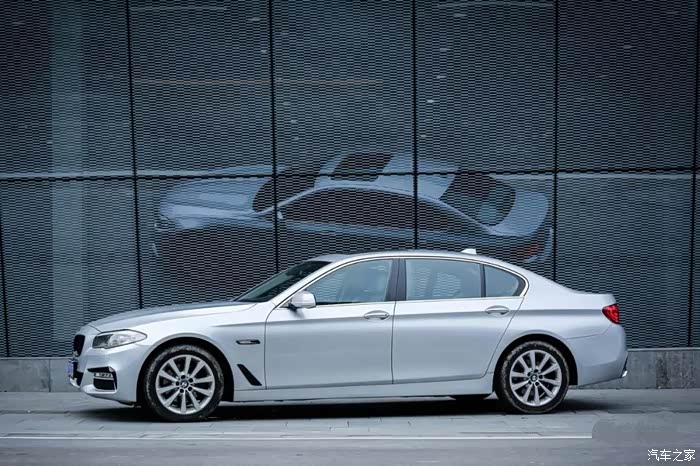 进阶姿态bmwf18宝马5系改装