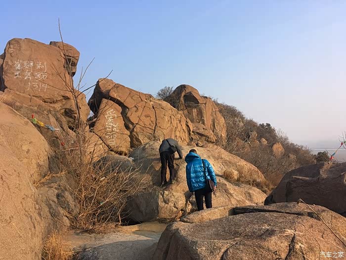 登鹊山体验攀爬乐趣兼谈威驰一年用车感受