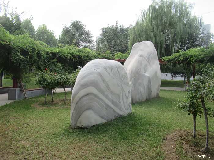 中秋佳节自驾55打卡公园广场!