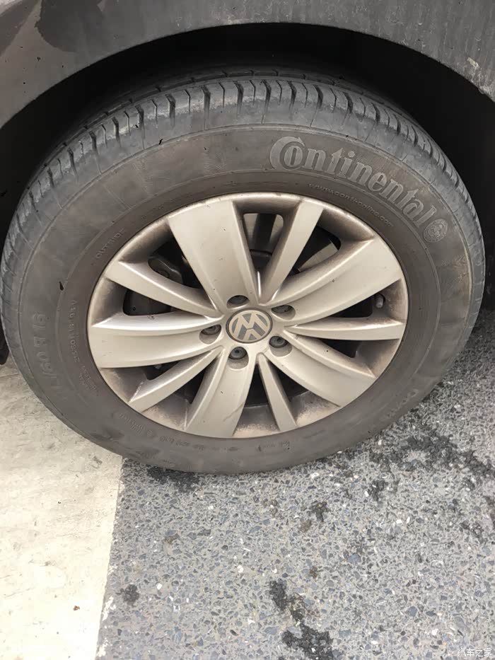 继续出新鲜的21560r16轮胎轮圈套装了