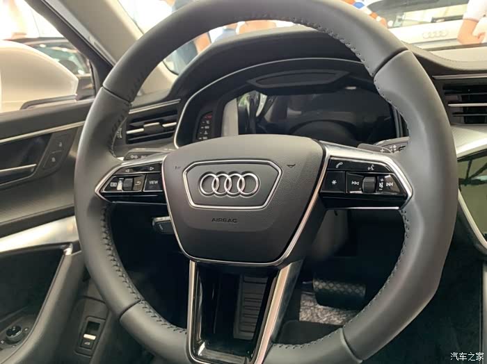 想买车了,就是它:奥迪a6l