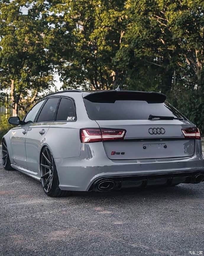 audirs6avant水泥灰真心不错哦