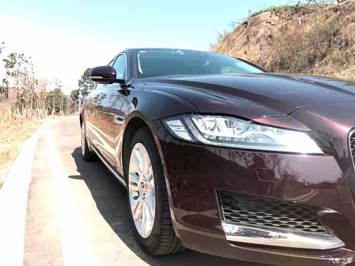 0t 豪华版,5w km,剧院红,求有缘人_捷豹xf/xfl论坛_汽车之家论坛