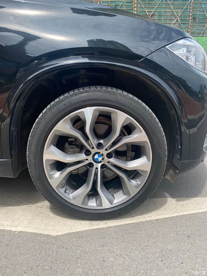 出自家用宝马x5x6轮毂20寸451