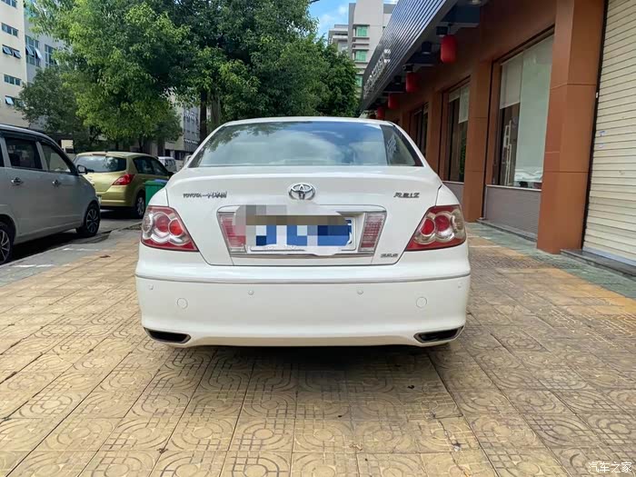 出售个人一手车08款锐志