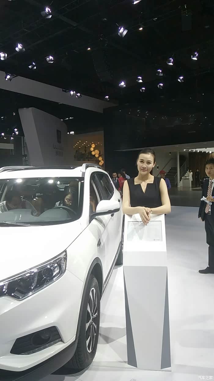 续集我在上海看车展crv加车模顶级名车66000000