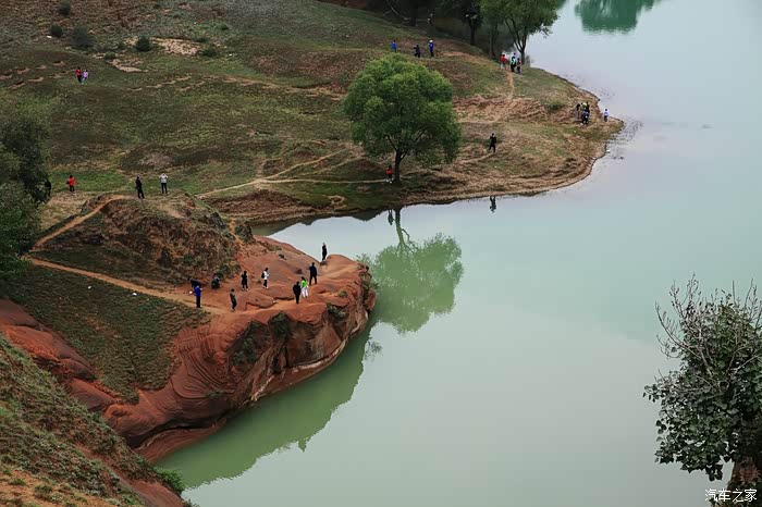 "骏" 行陕北 览胜寻幽"波浪谷"