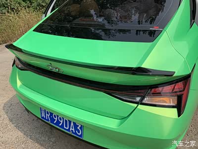 改装后的伊兰特够个性 但依旧够能装!