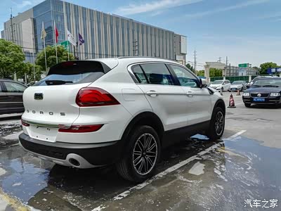 2000公里上海提车,新锐白胖子