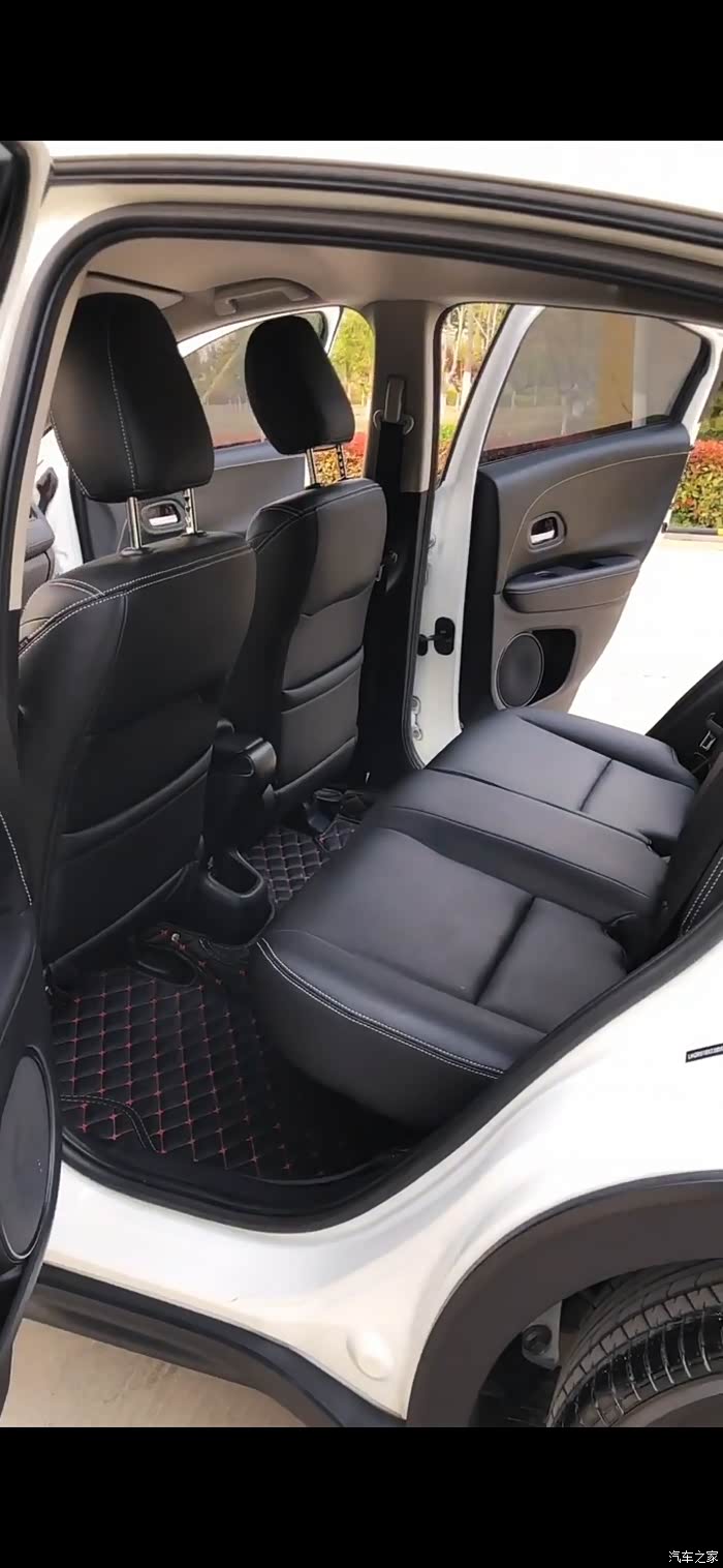 本田缤智内饰一览 年轻时尚