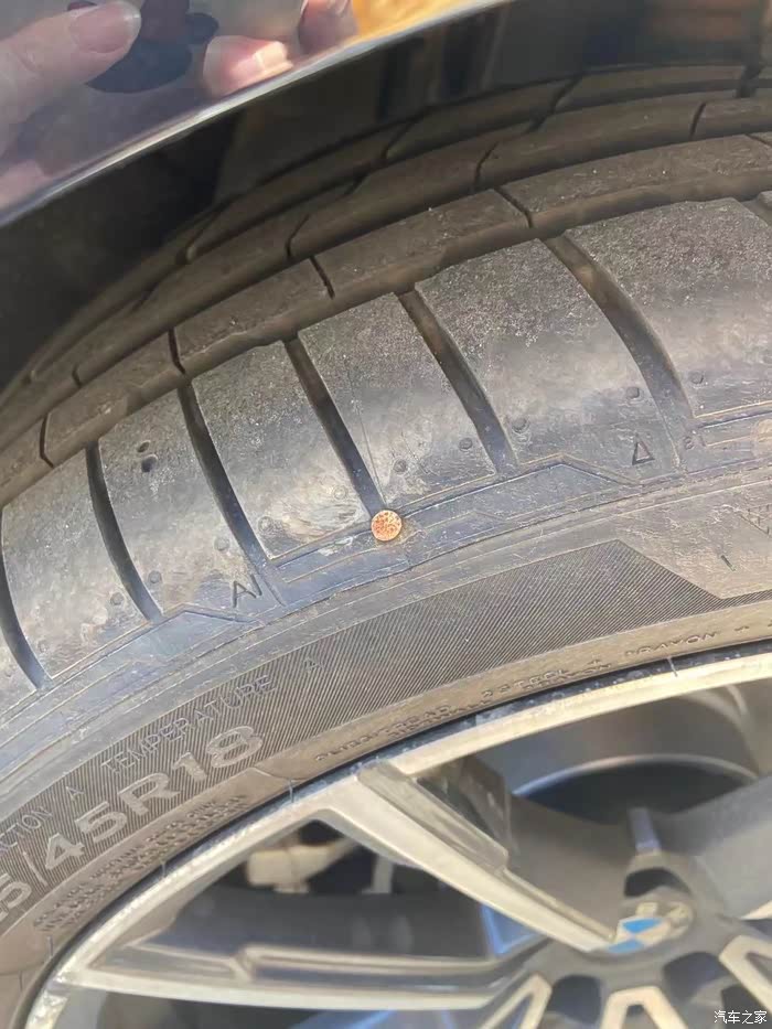 求指教防爆胎被扎钉子了还能补吗