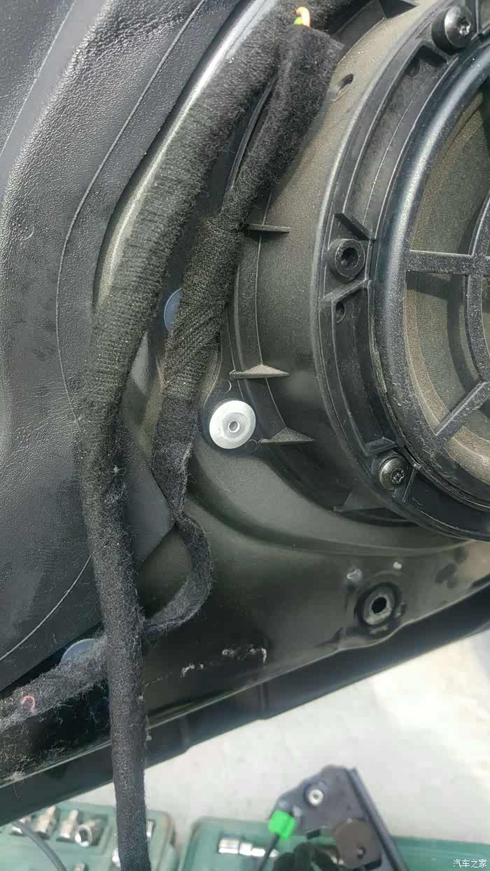 【图】c5喇叭上的铆钉是多大的?_雪铁龙c5论坛_汽车之家论坛
