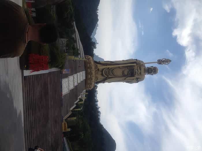 "福被人物无穷尽,慧同日月常瞻依"---九华山祈福