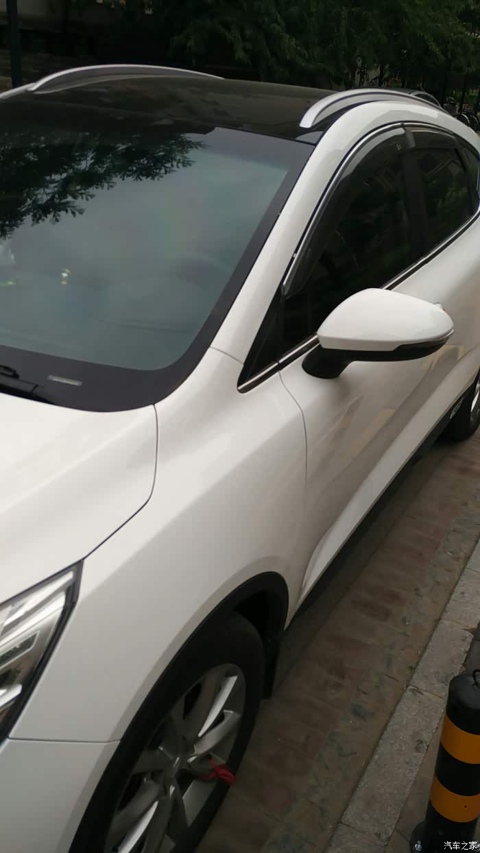 刚洗完车两天车层灰白色真禁脏啊